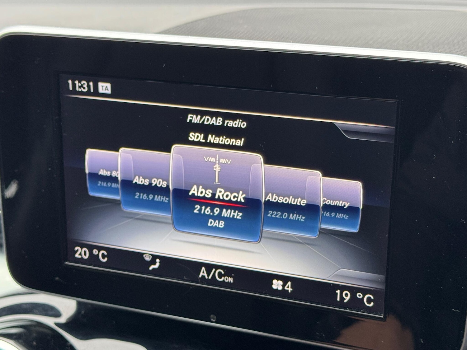 Used Mercedes-Benz C Class 2015 for sale - 77175015: Photo 15