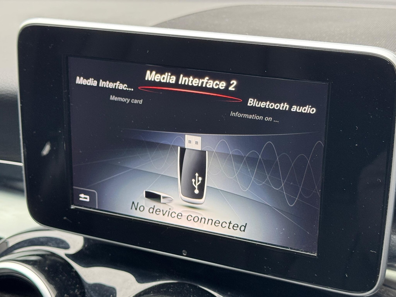 Used Mercedes-Benz C Class 2015 for sale - 77175015: Photo 18