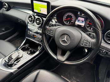 Used Mercedes-Benz C Class 2015 for sale - 77175015: Photo