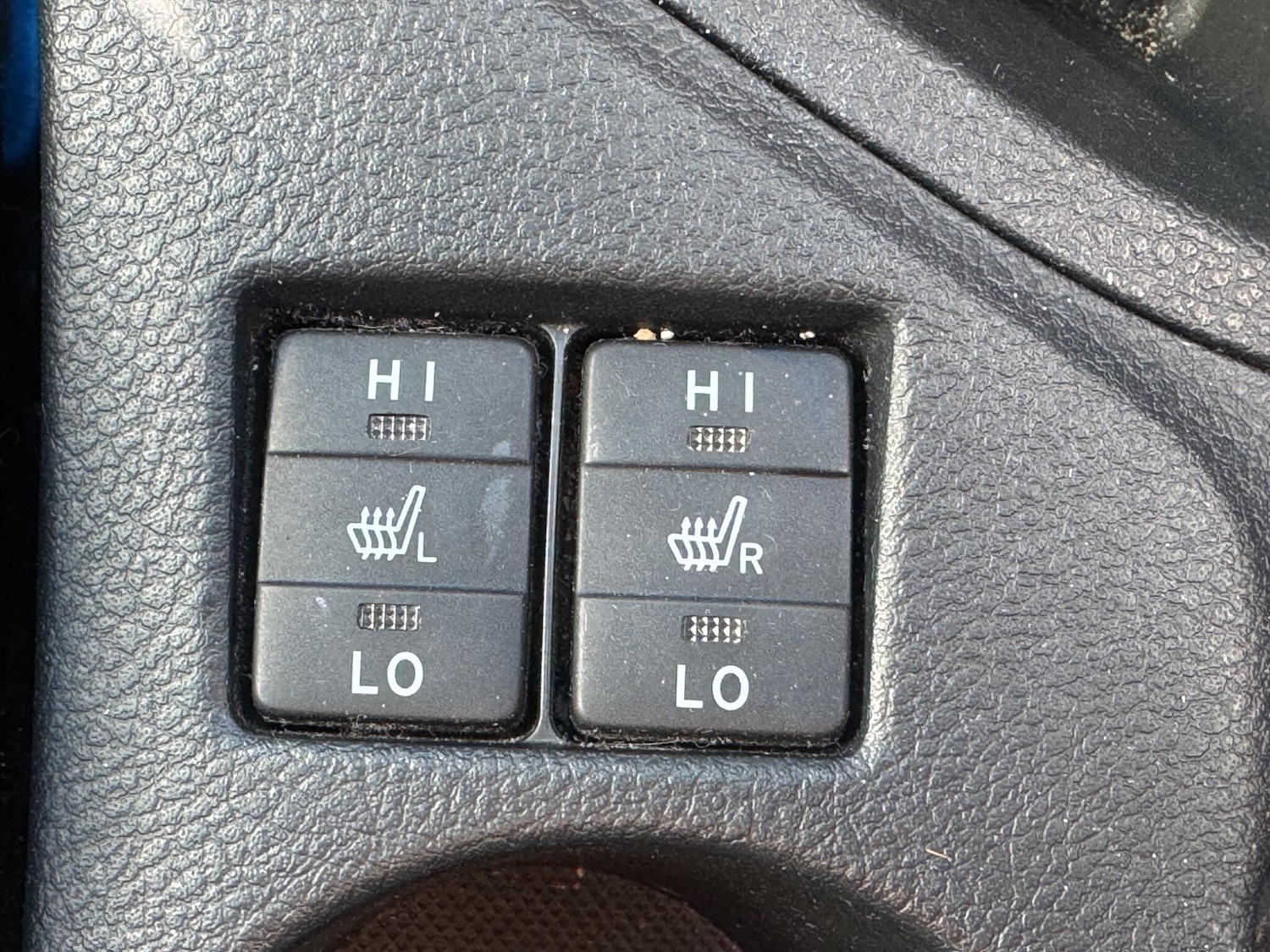 Used Toyota Auris 2015 for sale - 75941573: Photo 23