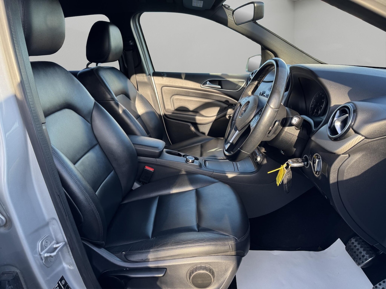 Used Mercedes-Benz B Class 2012 for sale - 76781477: Photo 12