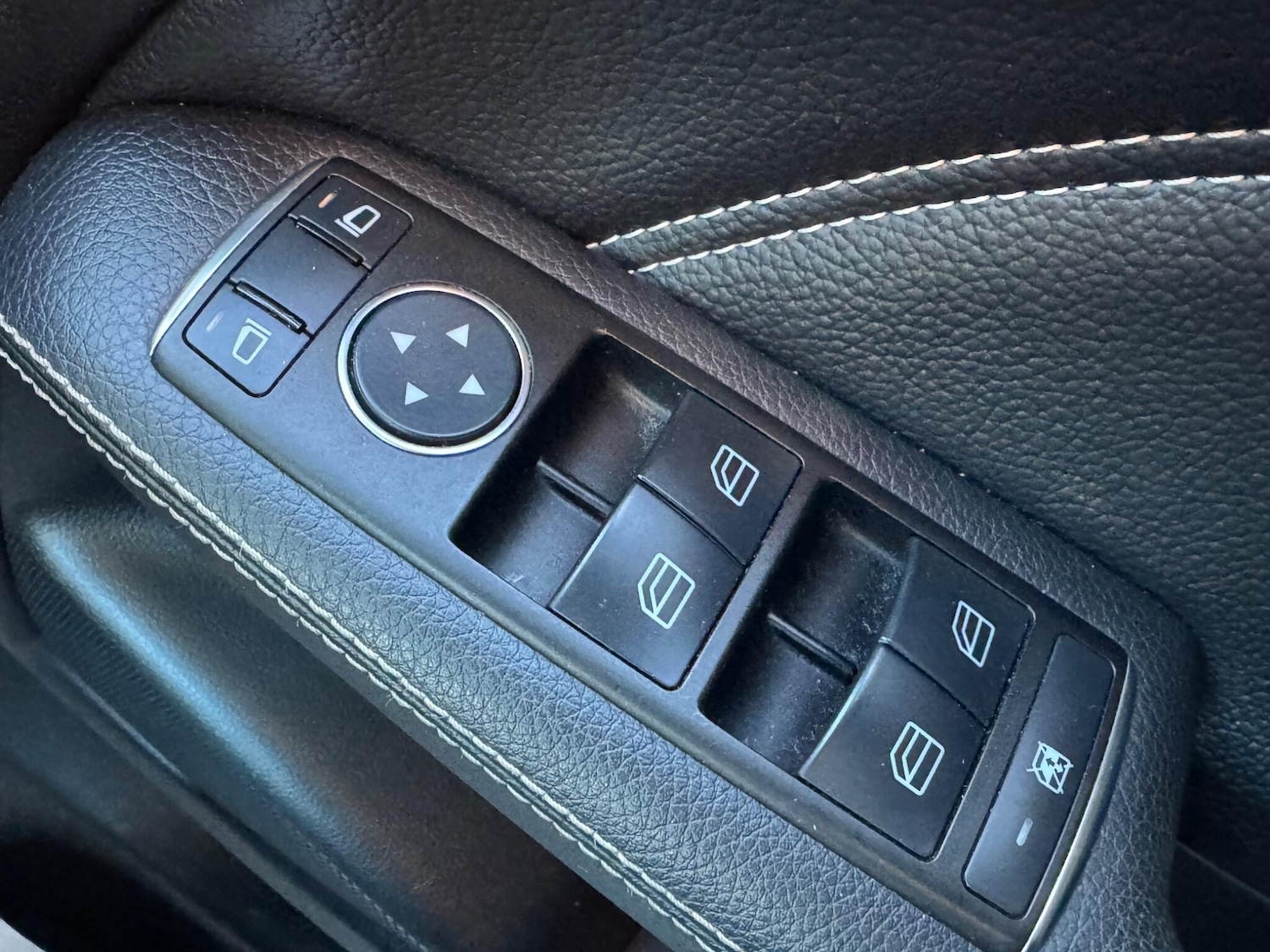 Used Mercedes-Benz B Class 2012 for sale - 76781477: Photo 29