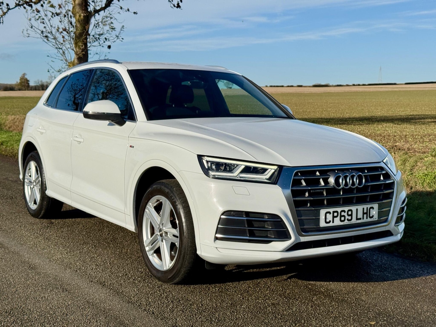 Used Audi Q5 2020 for sale - 76572080: Photo 1