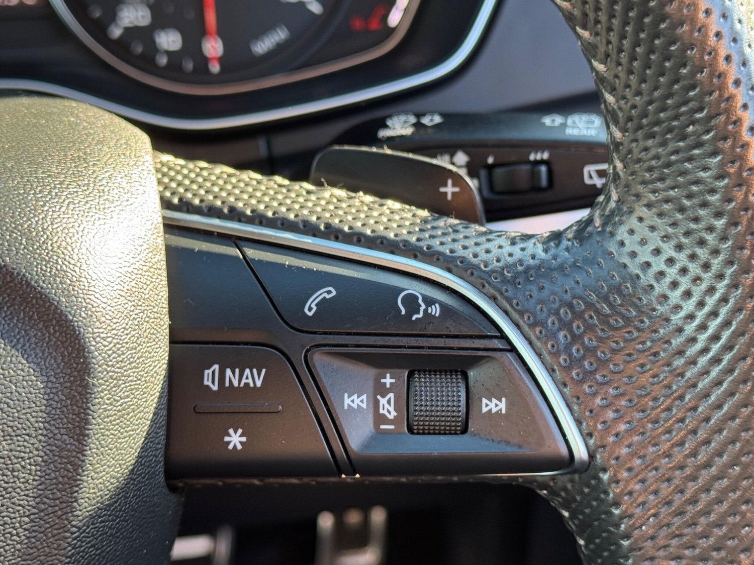 Used Audi Q5 2020 for sale - 76572080: Photo 38