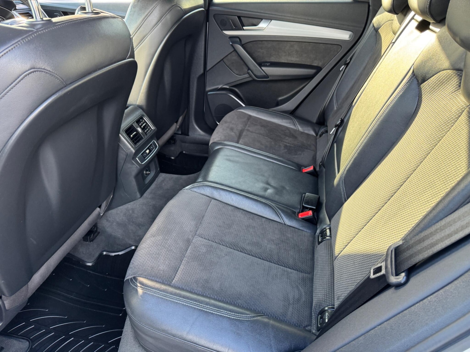 Used Audi Q5 2020 for sale - 76572080: Photo 50