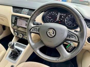 Used Skoda Octavia 2013 for sale - 78260950: Photo