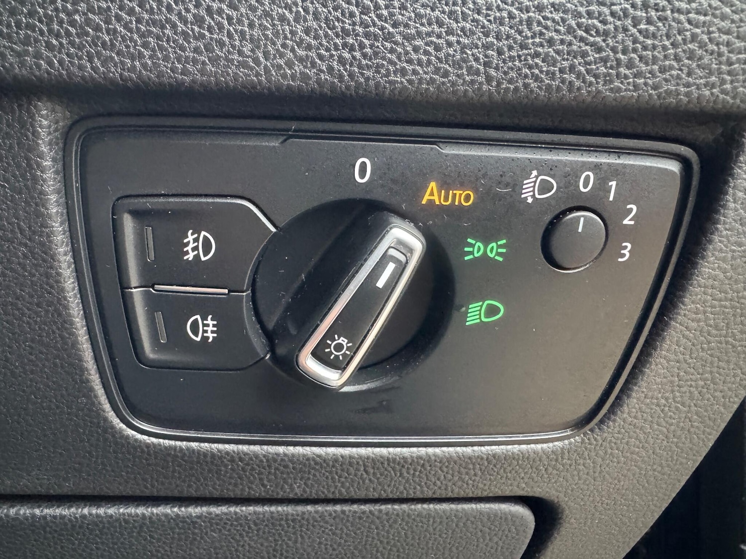 Used Volkswagen Passat 2016 for sale - 77109264: Photo 24