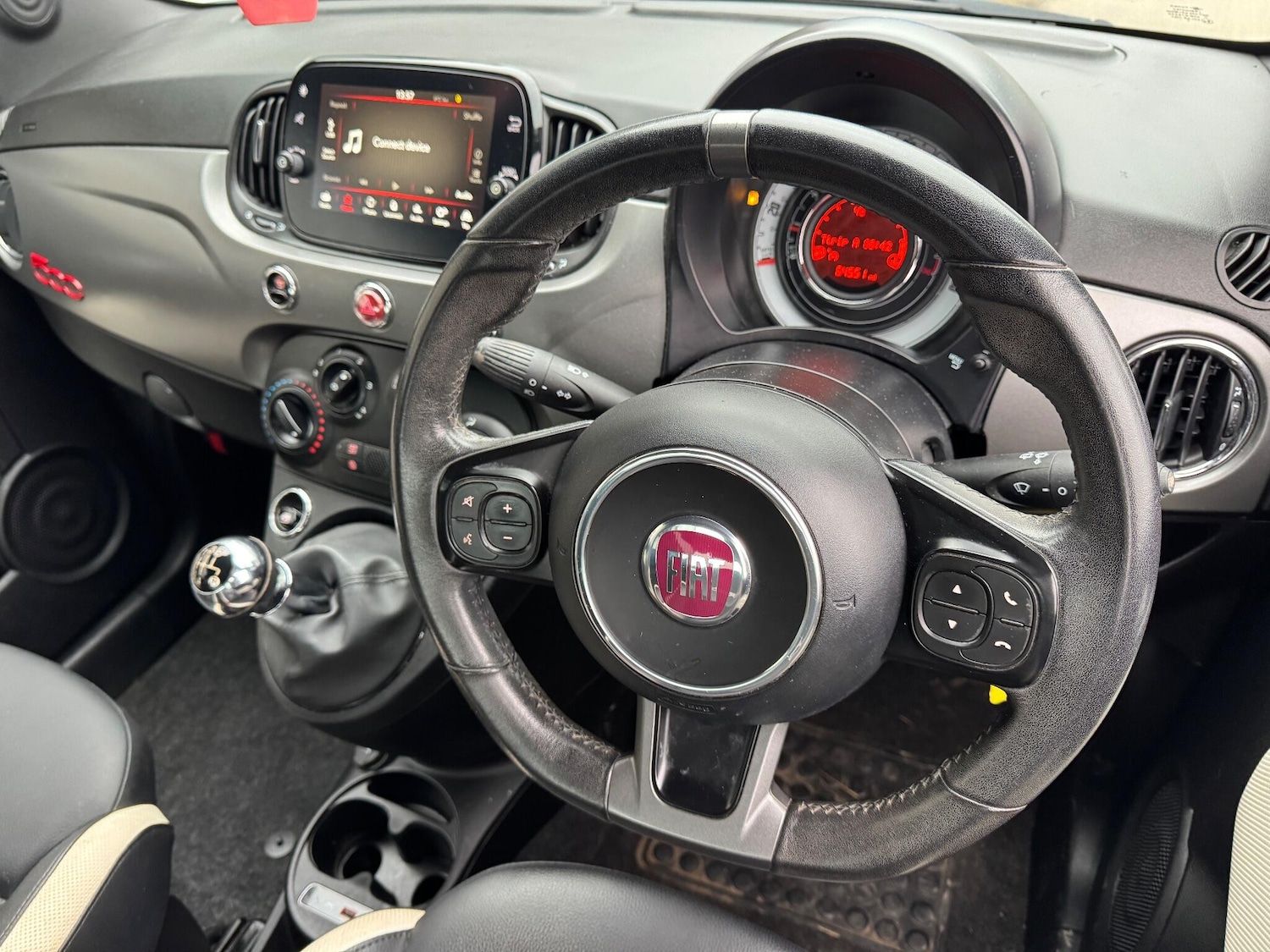 Used Fiat 500 2019 for sale - 77143632: Photo 3