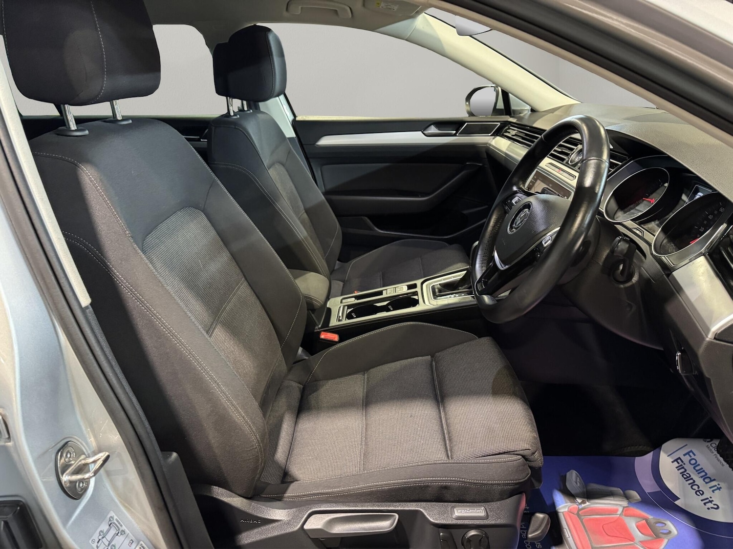 Used Volkswagen Passat 2019 for sale - 76765495: Photo 10