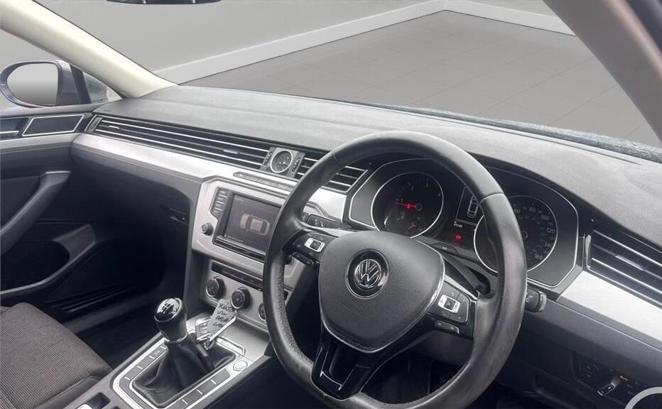 Used Volkswagen Passat 2016 for sale - 77768069: Photo 2