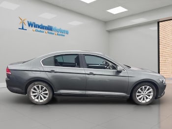 Used Volkswagen Passat 2016 for sale - 77768069: Photo