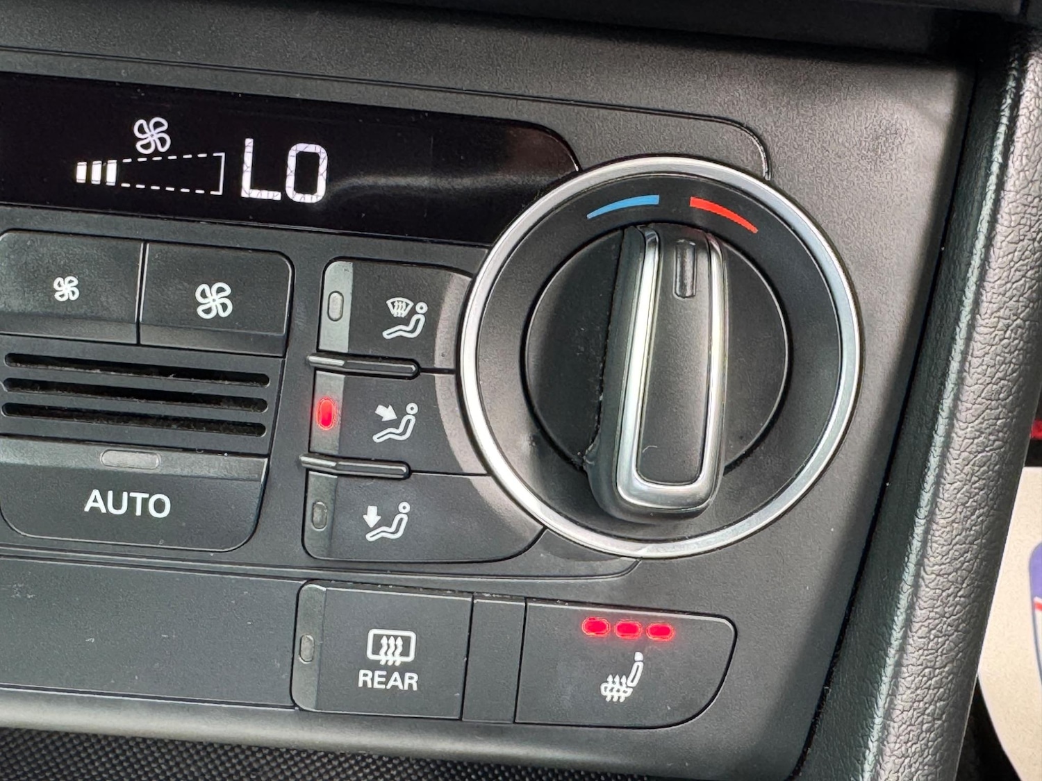 Used Audi Q3 for sale - 76440394: Photo 29