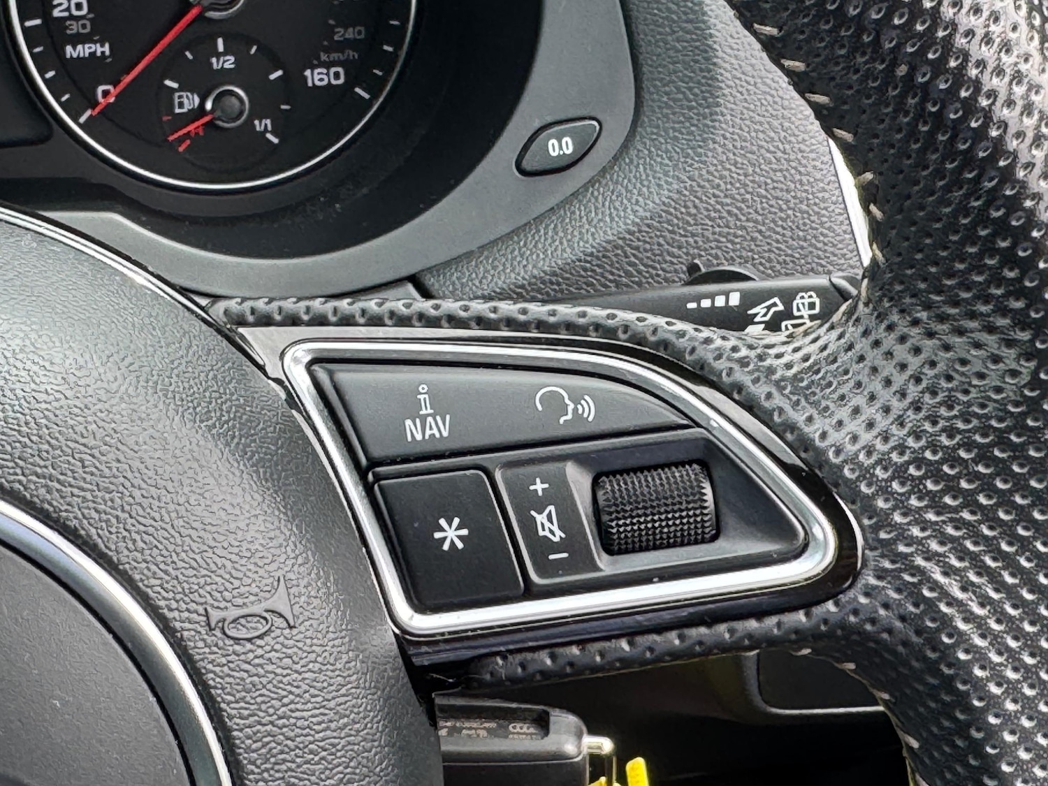 Used Audi Q3 for sale - 76440394: Photo 34