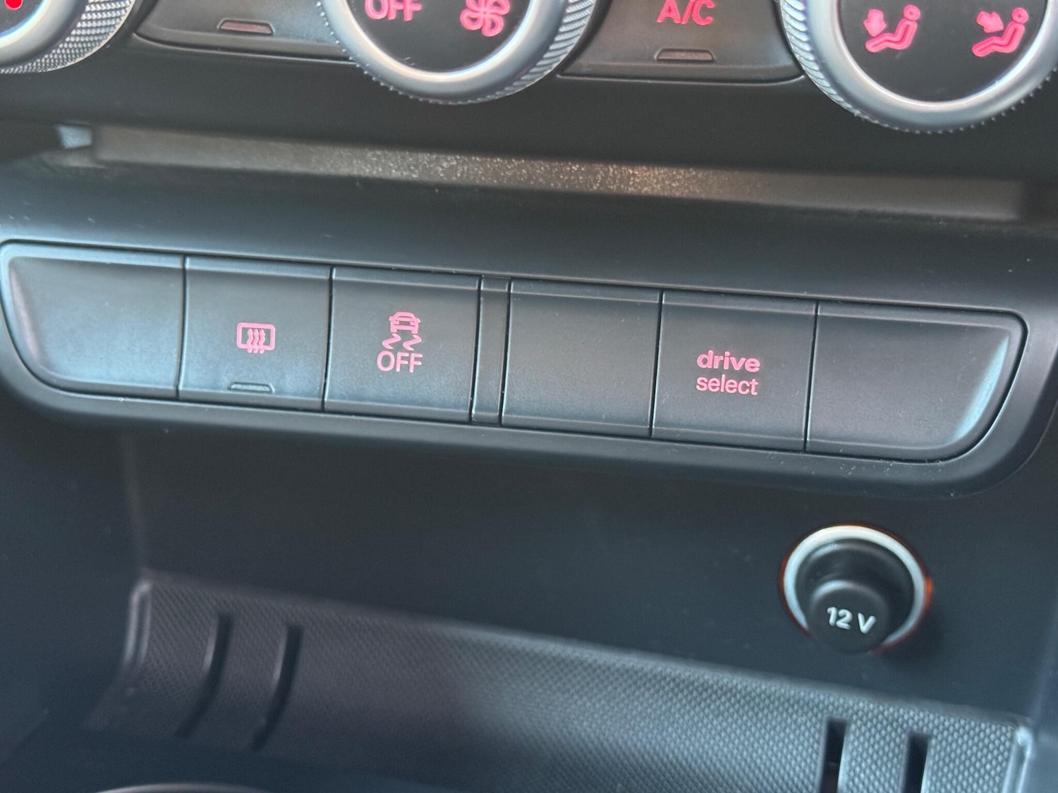 Used Audi A1 2014 for sale - 77710448: Photo 28