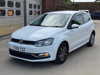 Used Volkswagen Polo 2015 for sale - 79145673: Photo