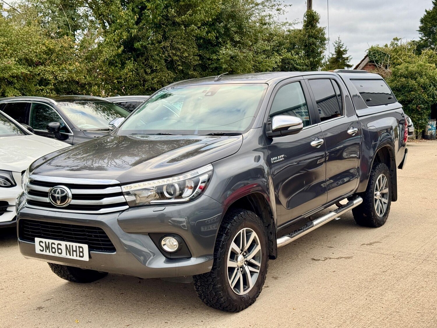 Used Toyota Hilux 2016 for sale - 76295839: Photo 6