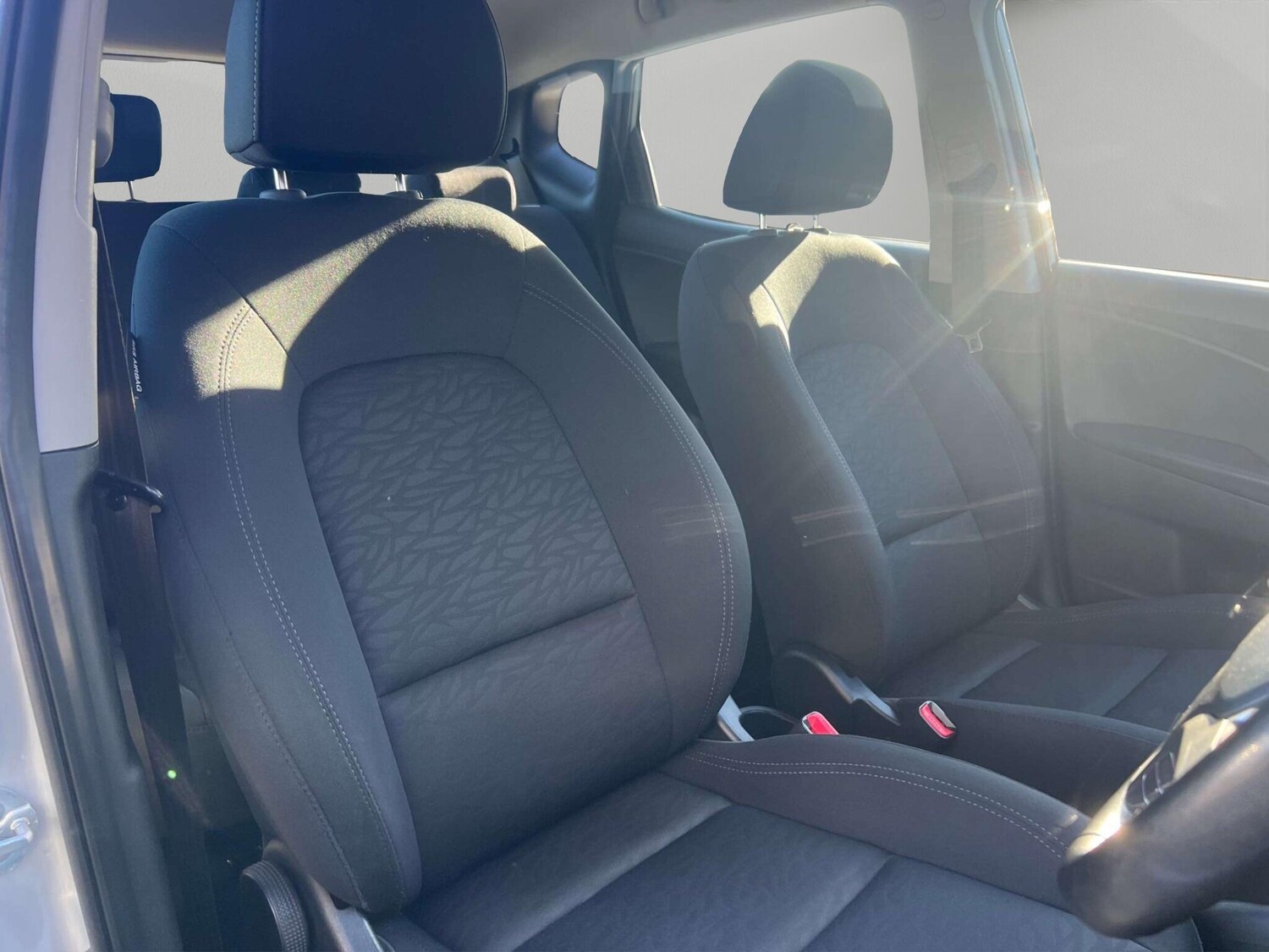 Used Hyundai Ix20 2011 for sale - 77585730: Photo 8