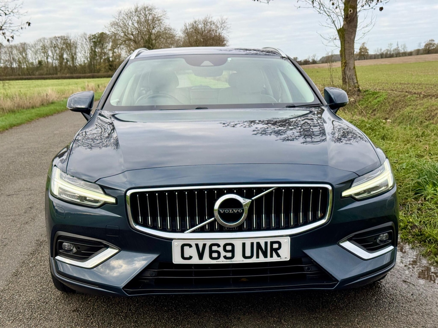 Used Volvo V60 2019 for sale - 76584191: Photo 5