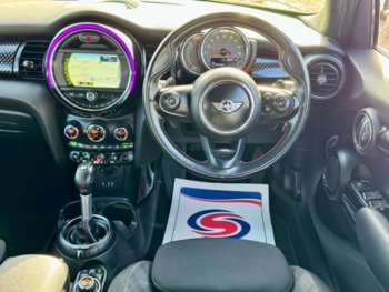 Used MINI Hatch 2017 for sale - 74201116: Photo
