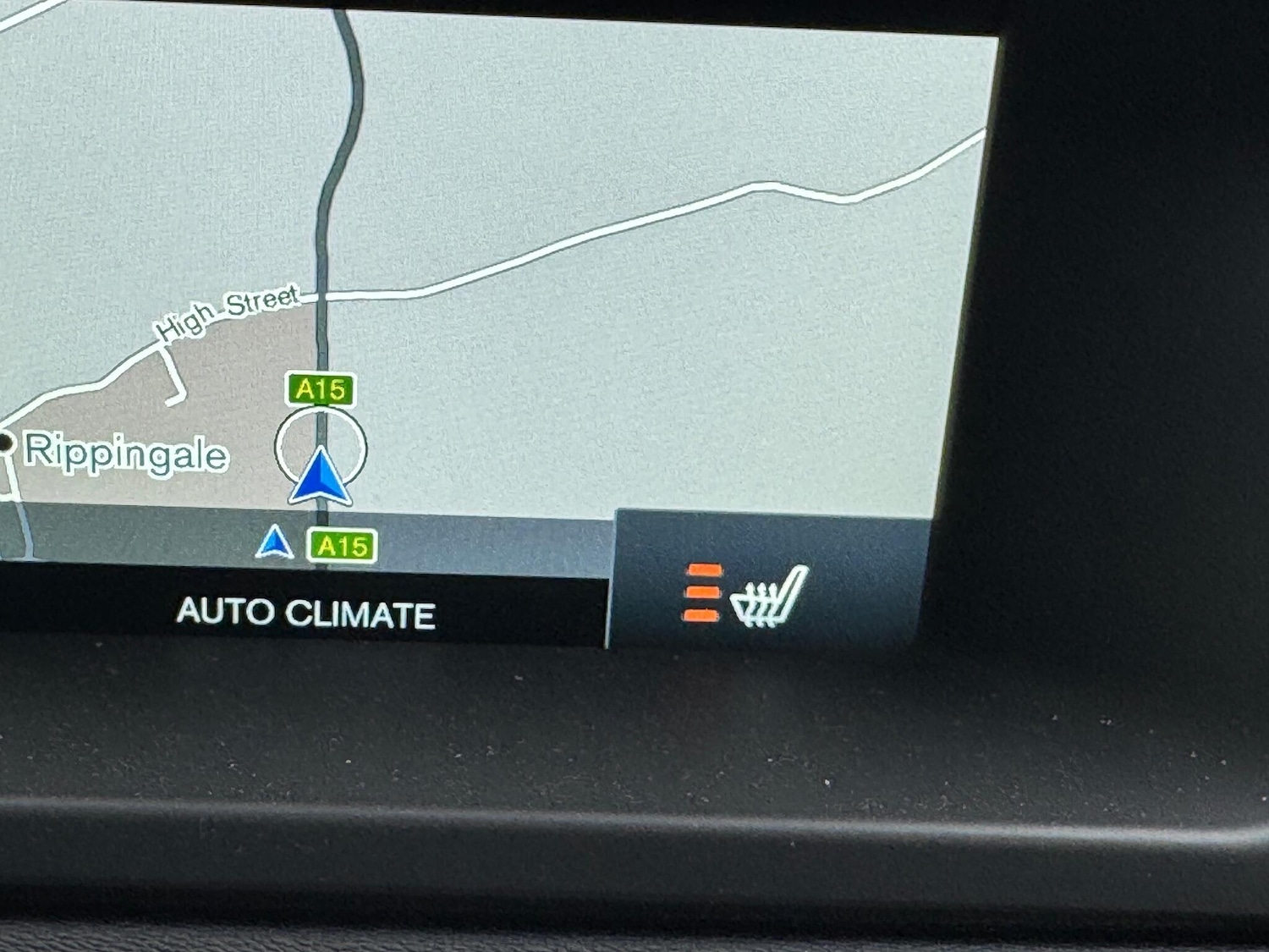 Used Volvo V70 2015 for sale - 77067069: Photo 11