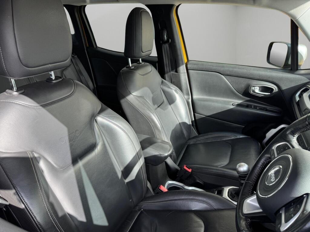 Used Jeep Renegade 2018 for sale - 77853856: Photo 9