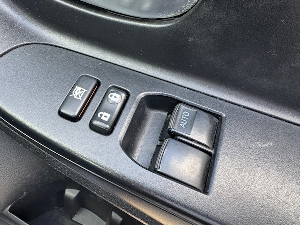 Used Toyota Yaris 2019 for sale - 76314468: Photo 28