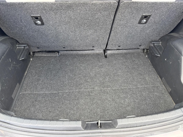 Used Toyota Yaris 2019 for sale - 76314468: Photo 33