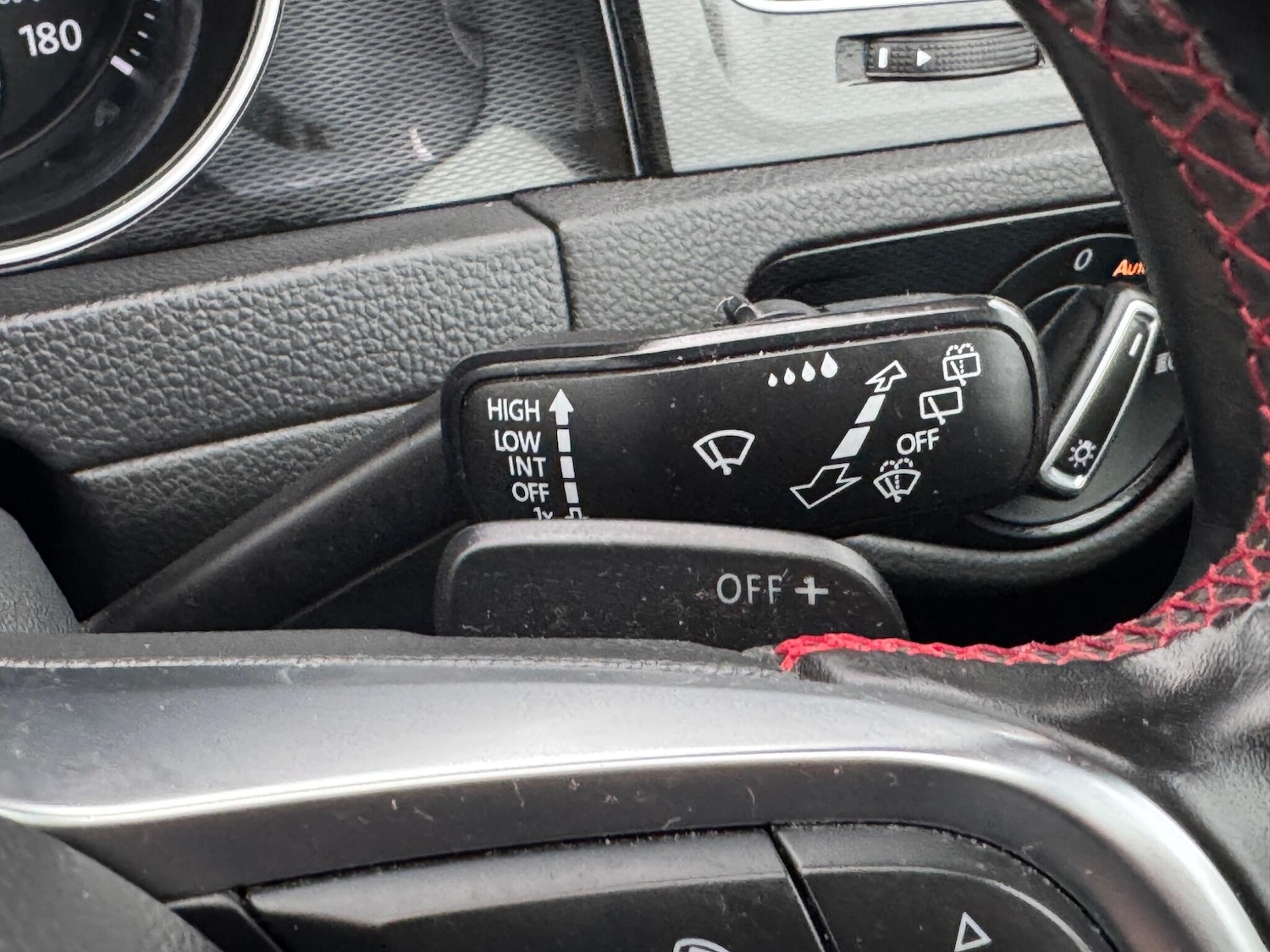 Used Volkswagen Golf 2016 for sale - 77387592: Photo 34