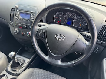 Used Hyundai i30 2010 for sale - 79268735: Photo
