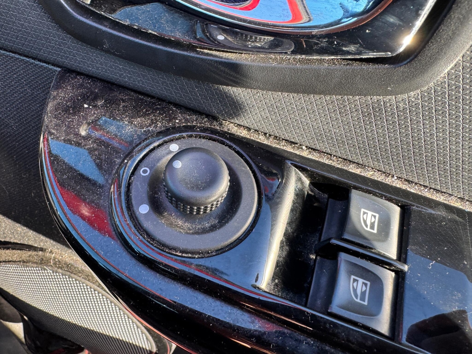 Used Renault Clio 2014 for sale - 76781476: Photo 23