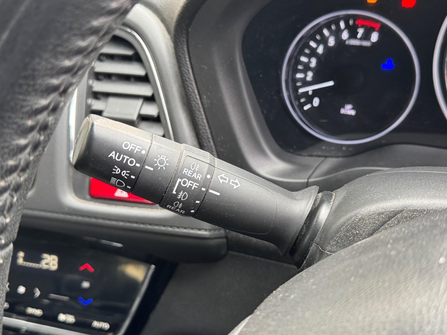 Used Honda HR-V 2017 for sale - 77925148: Photo 14