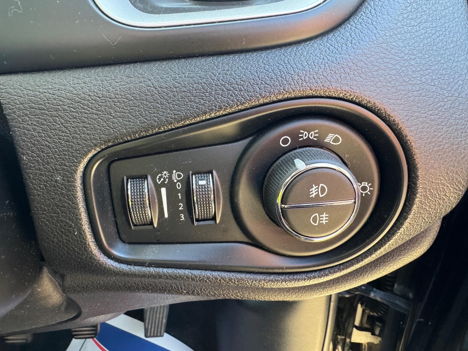 Used Jeep Renegade 2018 for sale - 75927015: Photo 20