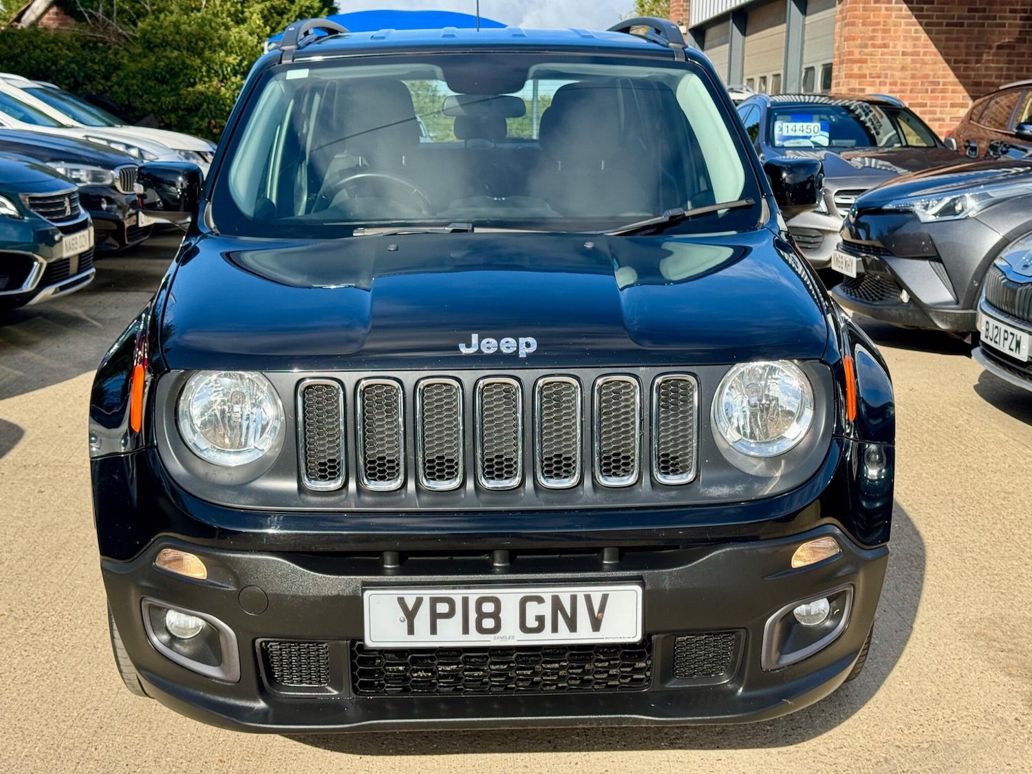 Used Jeep Renegade 2018 for sale - 75927015: Photo 5