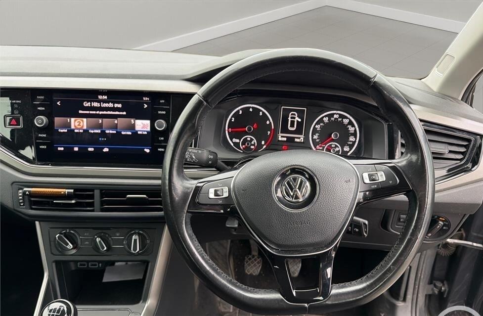 Used Volkswagen Polo 2018 for sale - 77119767: Photo 2