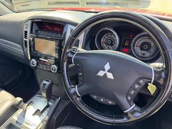 Used Mitsubishi Shogun 2018 for sale - 79533174: Photo