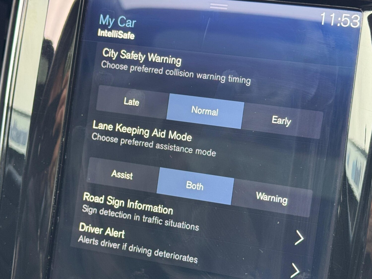 Used Volvo XC60 2018 for sale - 76138685: Photo 36