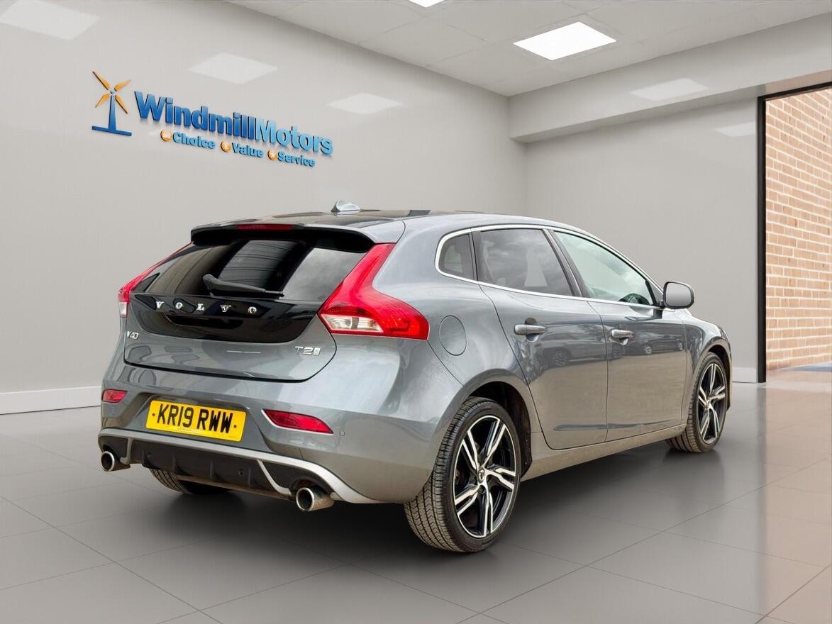 Used Volvo V40 2019 for sale - 77924812: Photo 10