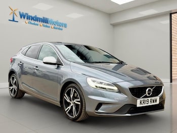 Volvo V40 feature image