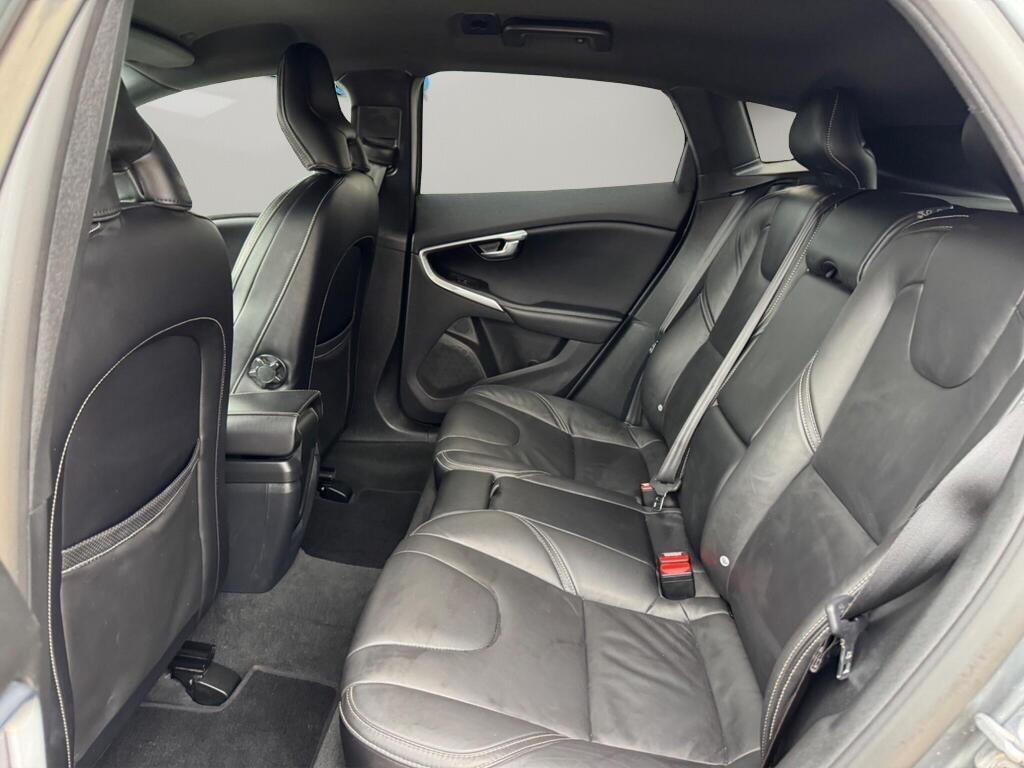 Used Volvo V40 2019 for sale - 77924812: Photo 34