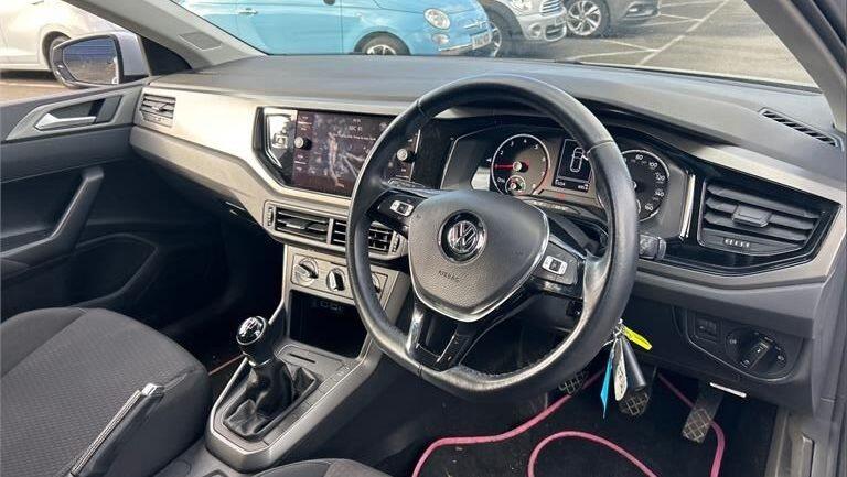Used Volkswagen Polo 2019 for sale - 76409075: Photo 2