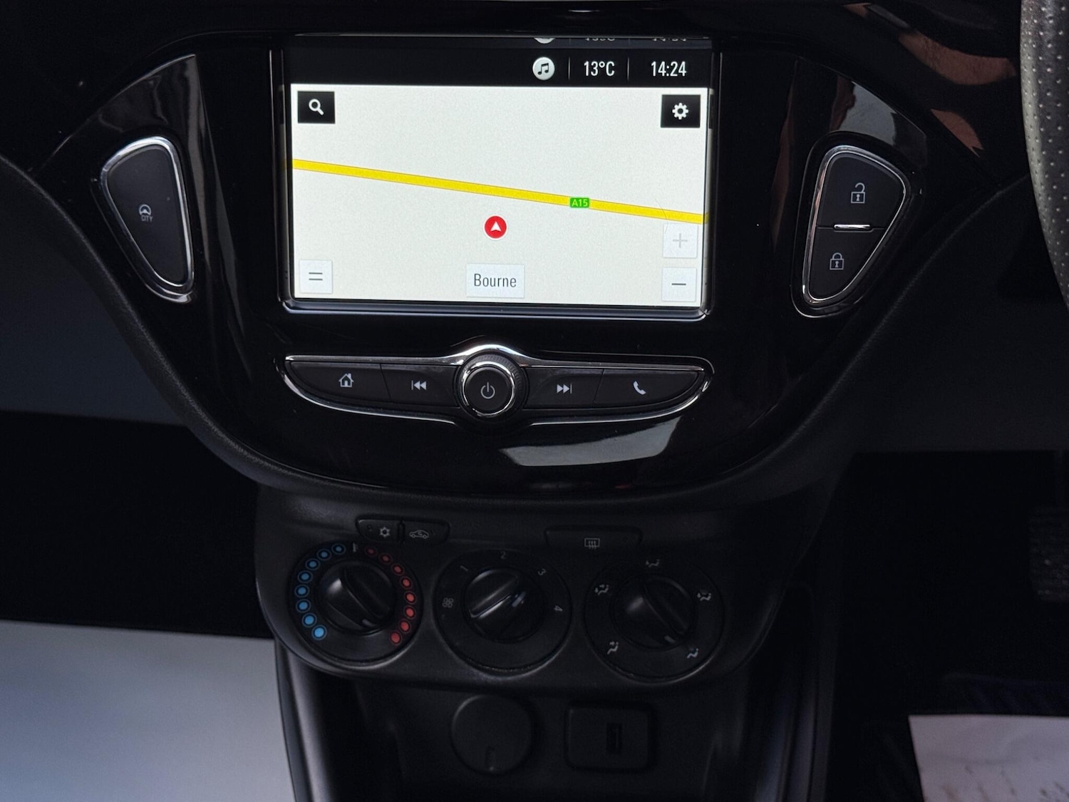 Used Vauxhall Corsa 2019 for sale - 77695330: Photo 4