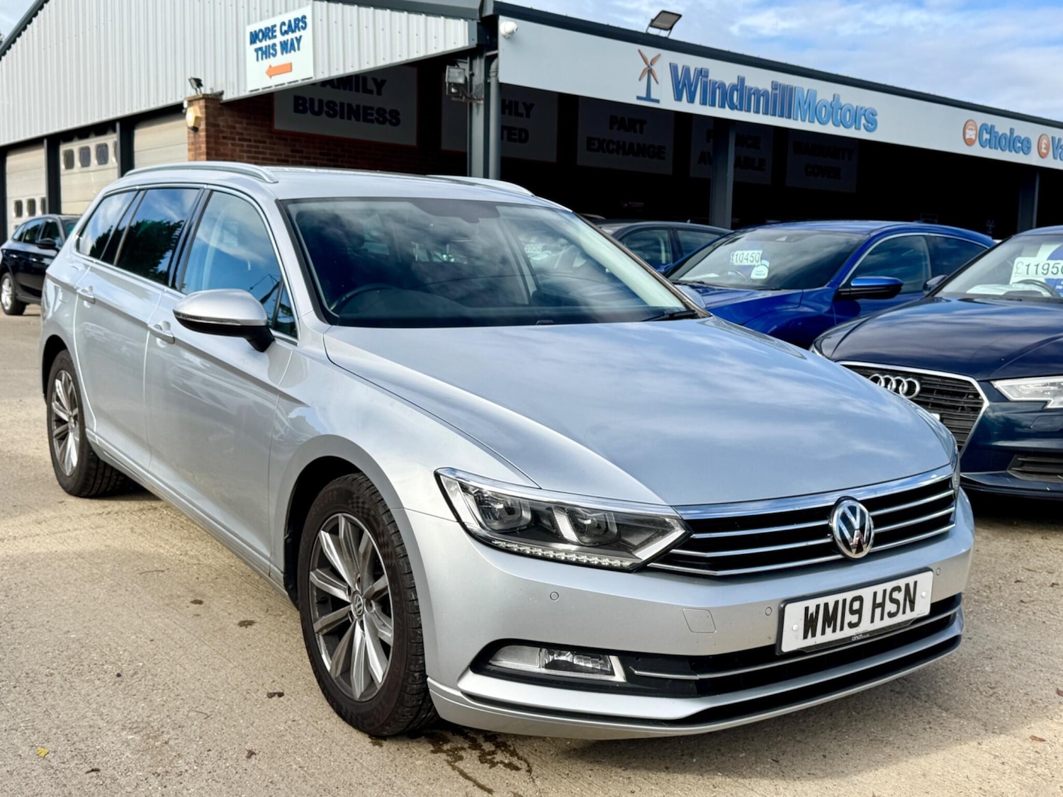 Used Volkswagen Passat 2019 for sale - 76337836: Photo 1