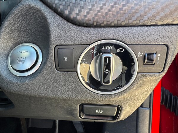 Used Mercedes-Benz A-Class 2018 for sale - 75600198: Photo 40
