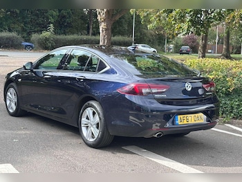 Used Vauxhall Insignia 2017 for sale - 76260590: Photo 3