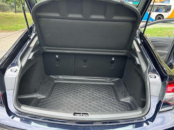 Used Vauxhall Insignia 2017 for sale - 76260590: Photo 7