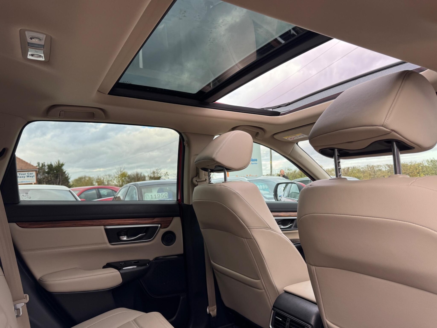 Used Honda CR-V 2018 for sale - 76397914: Photo 10