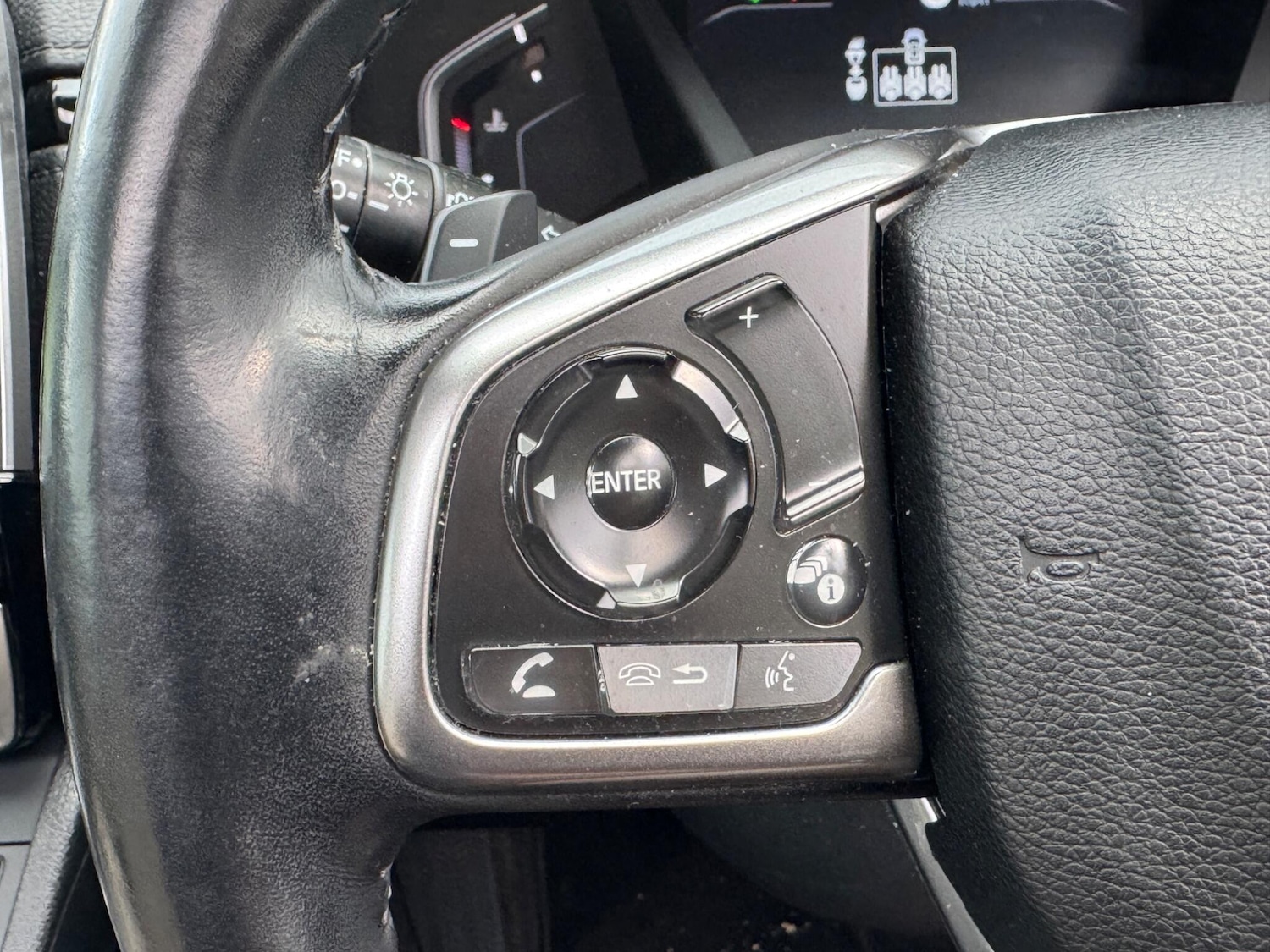 Used Honda CR-V 2018 for sale - 76397914: Photo 35