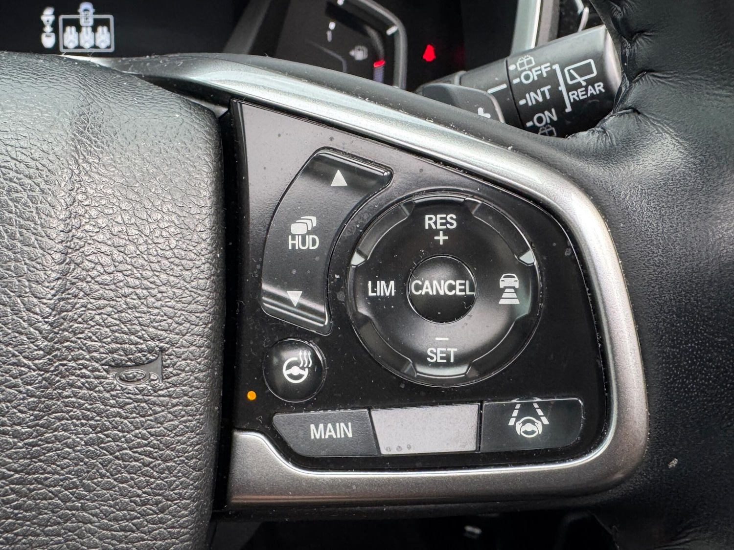 Used Honda CR-V 2018 for sale - 76397914: Photo 36