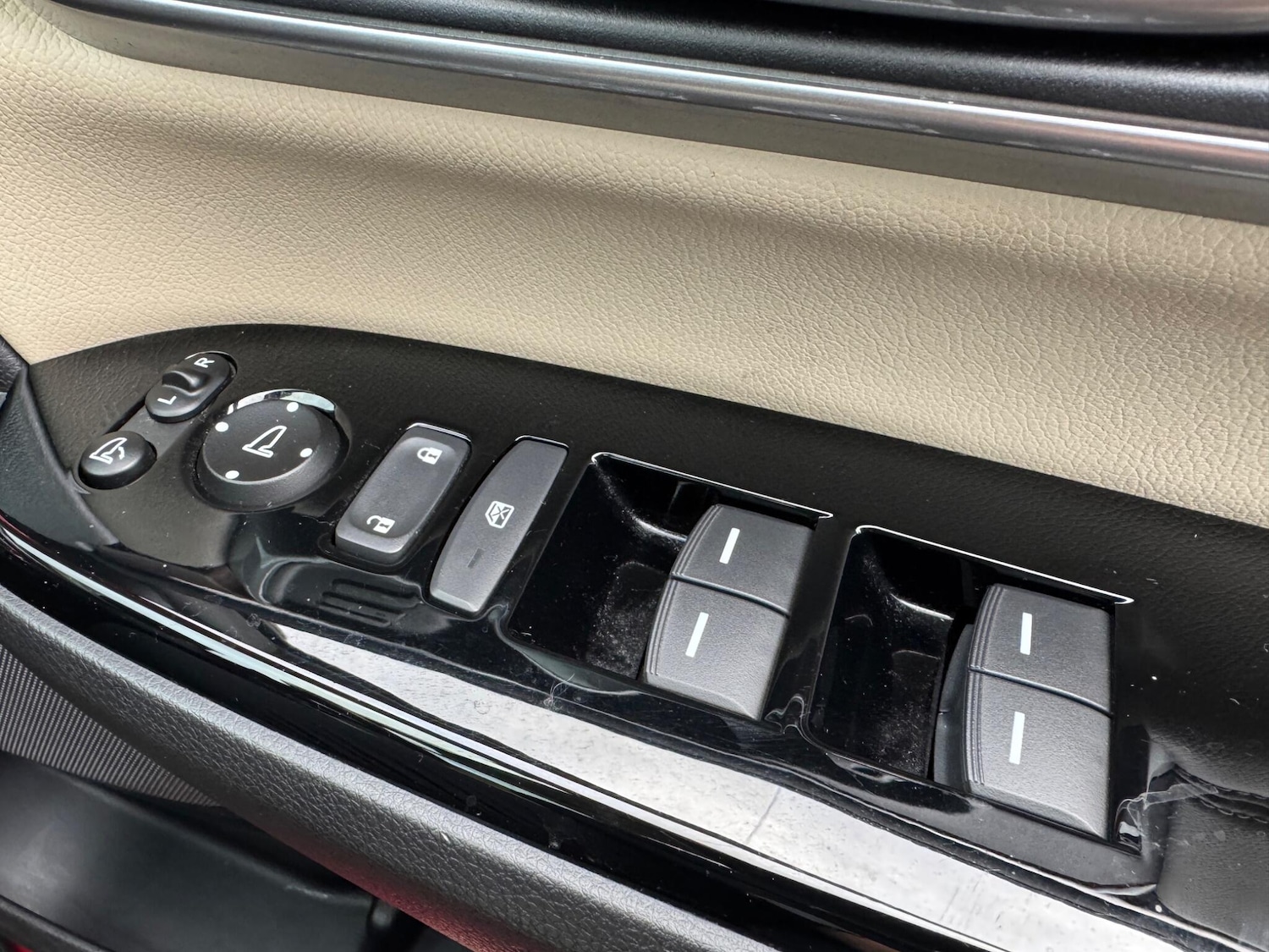 Used Honda CR-V 2018 for sale - 76397914: Photo 43