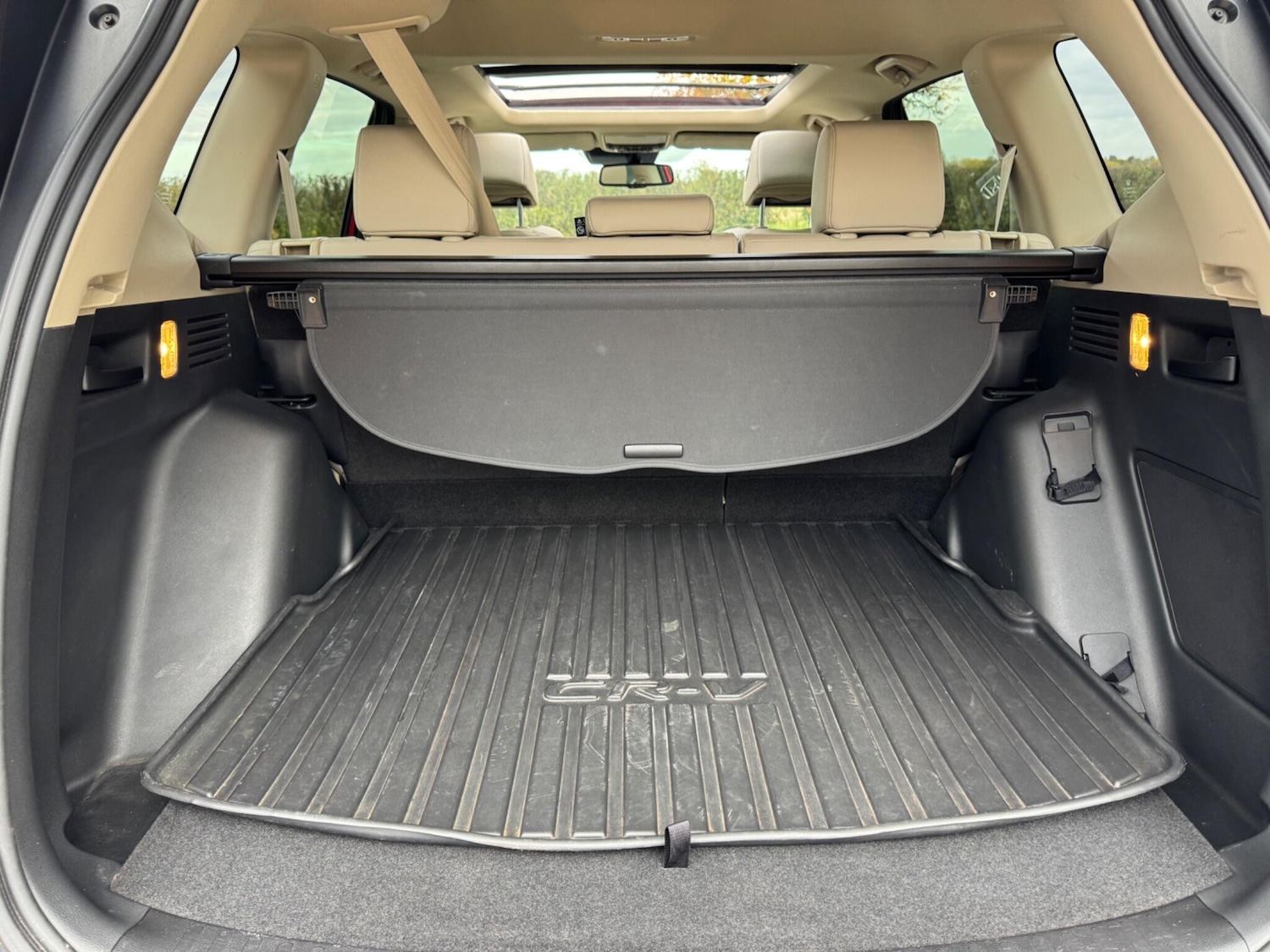 Used Honda CR-V 2018 for sale - 76397914: Photo 48